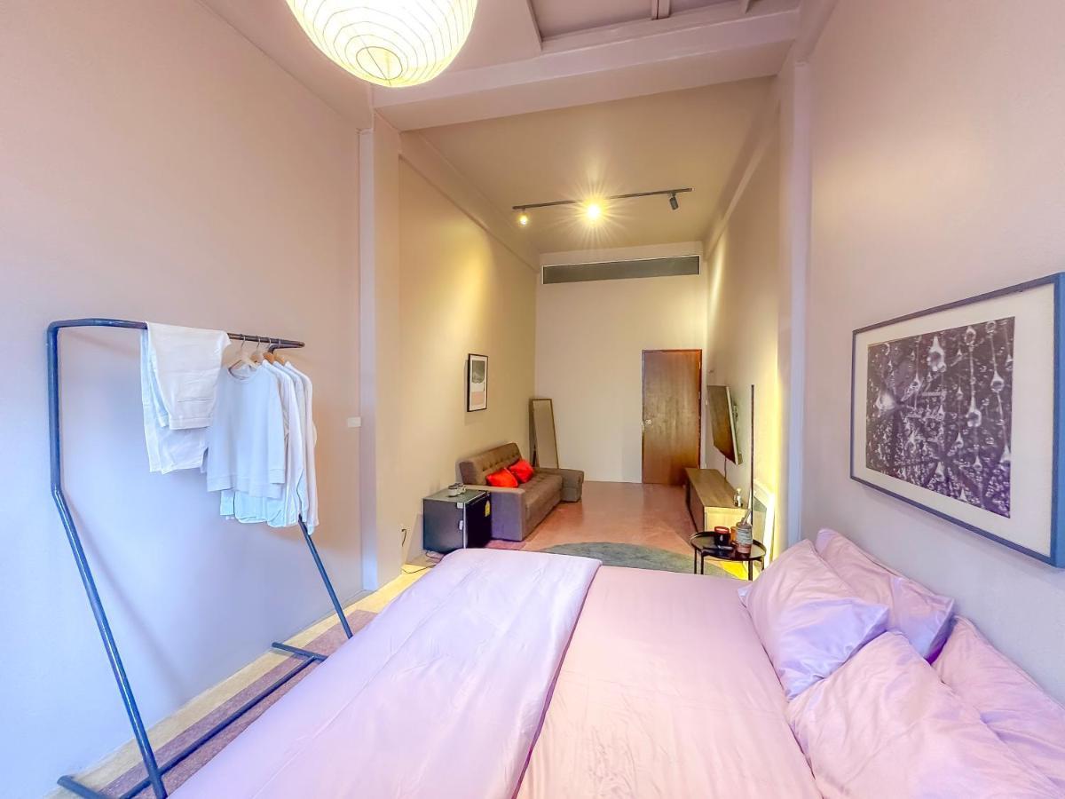 Cozy Room At The Coffee Store Charoenkrung Bangkok Esterno foto